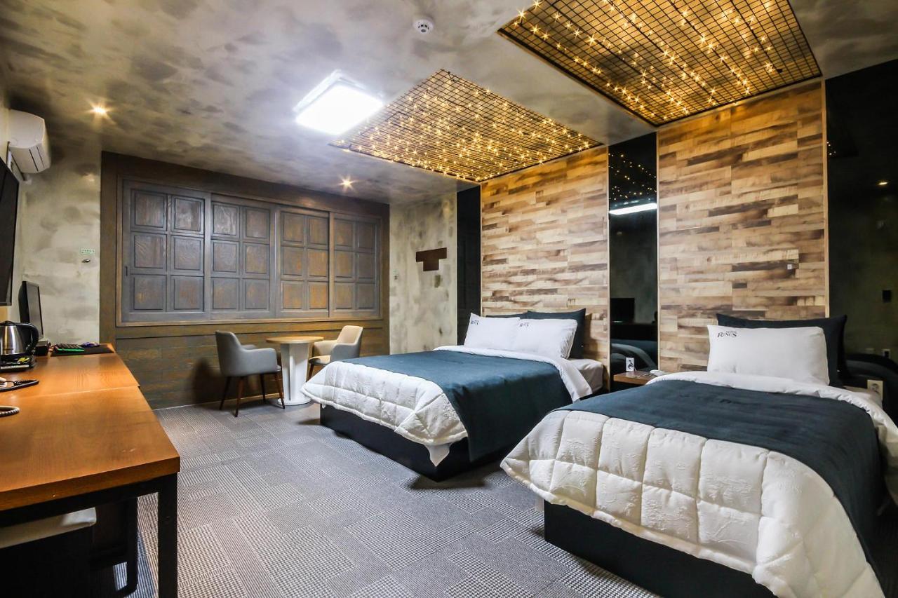 Rings Motel Iksan Екстер'єр фото
