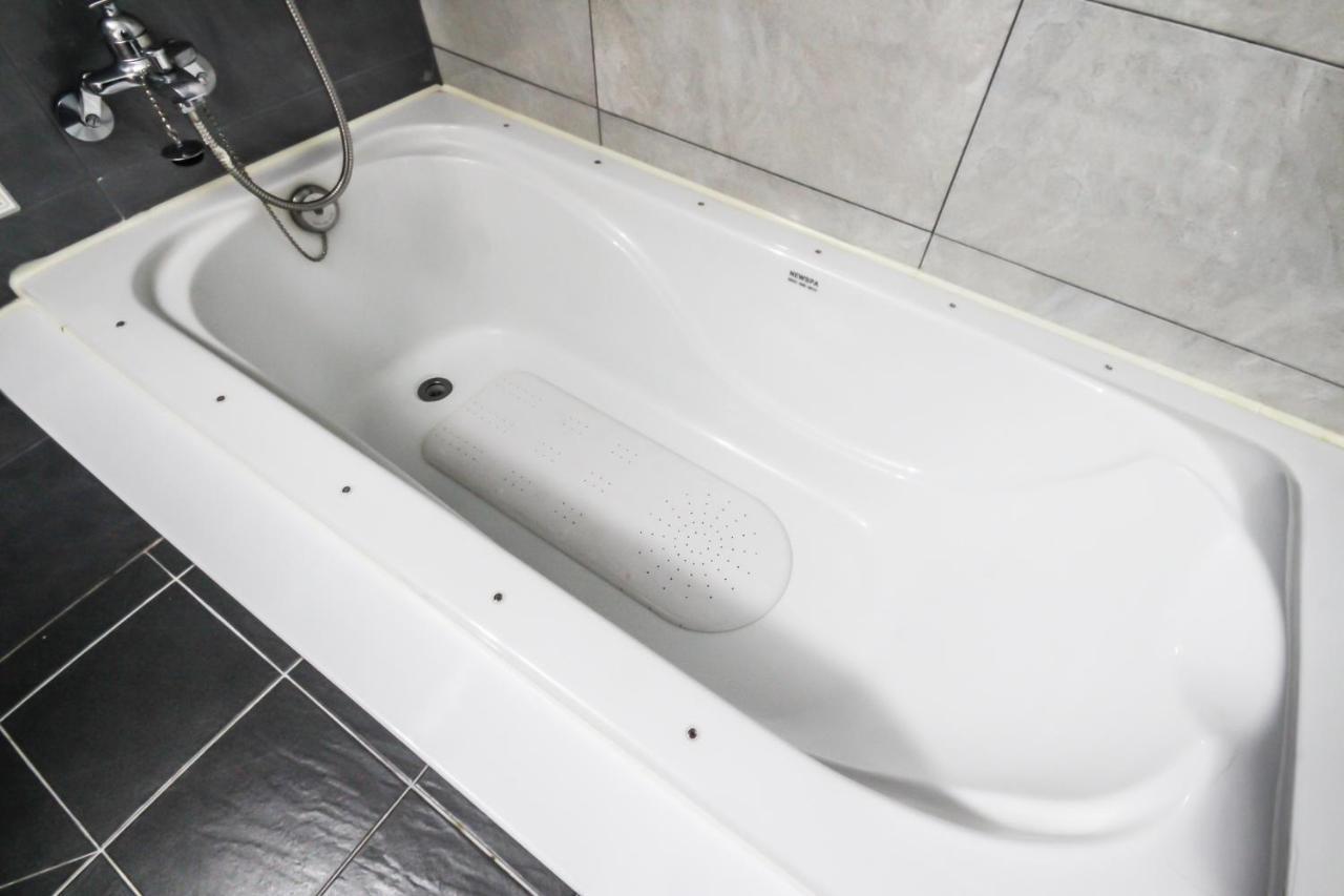 Rings Motel Iksan Екстер'єр фото